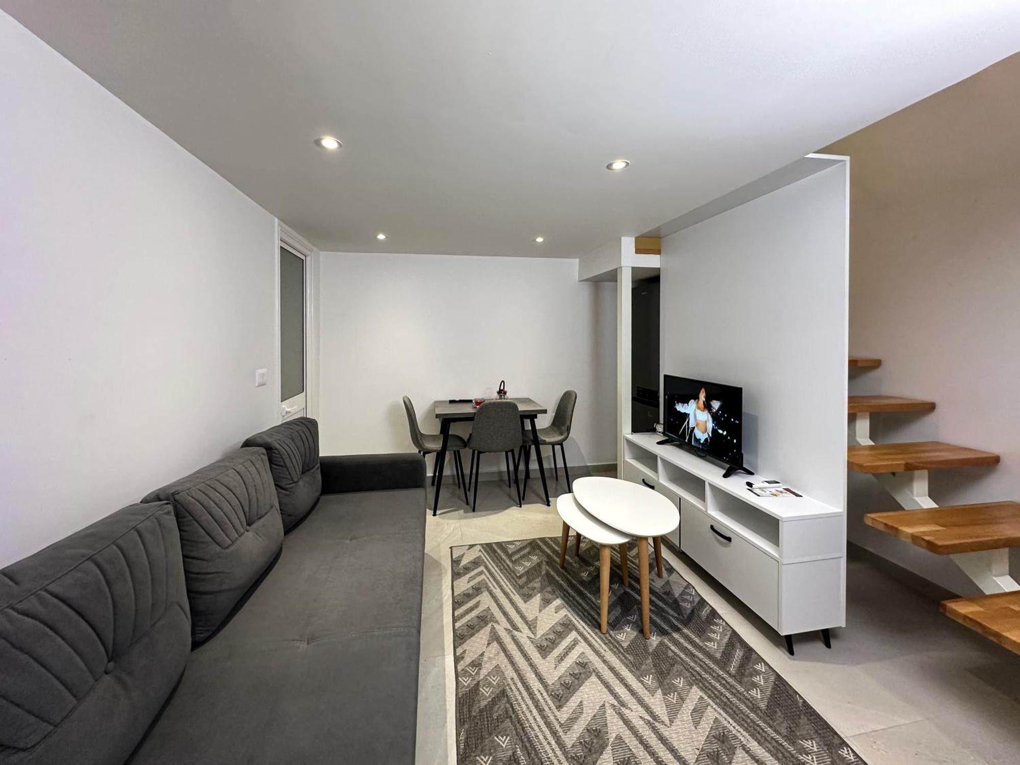 Home Select Tirana 2 Dış mekan fotoğraf