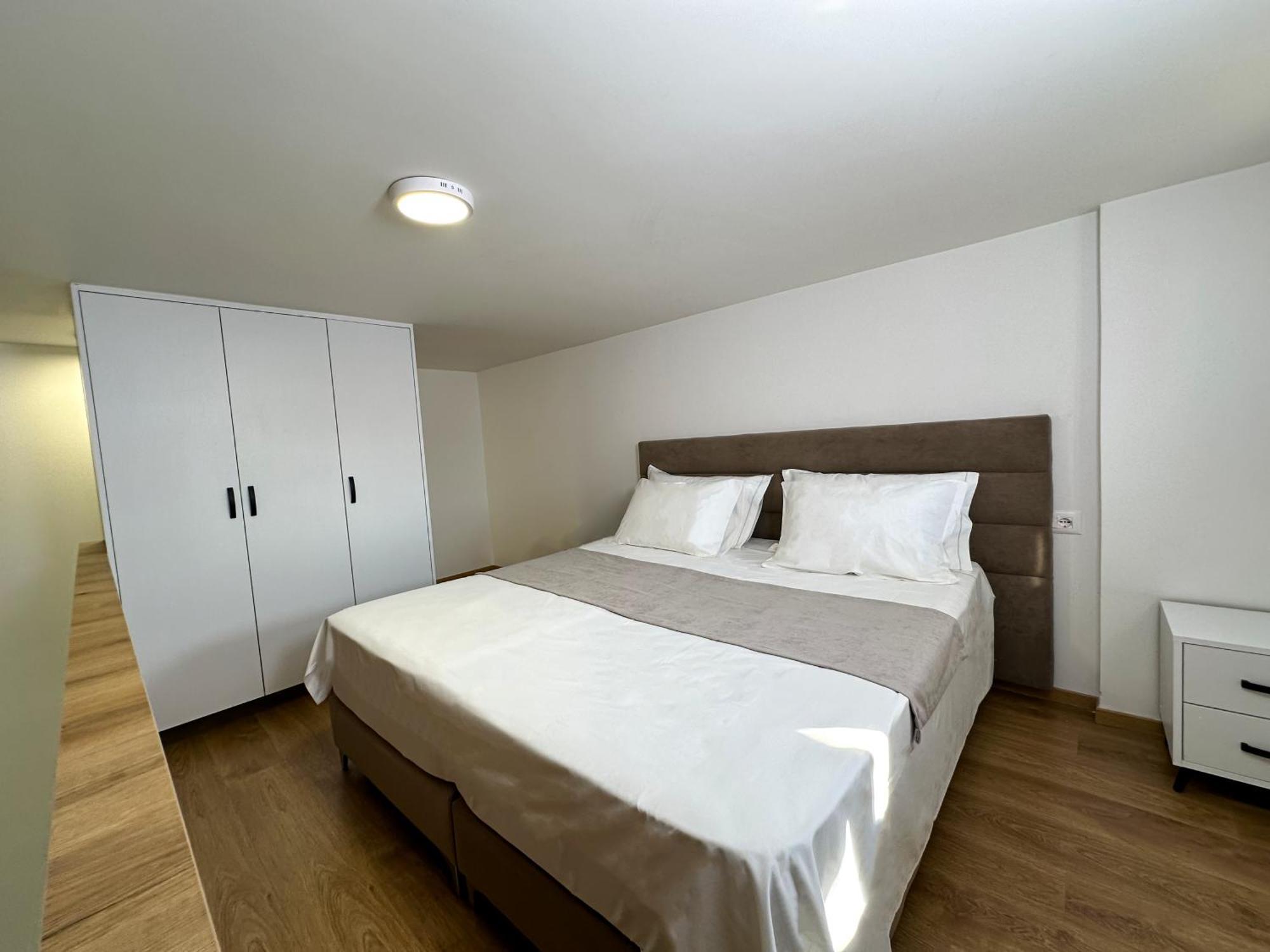 Home Select Tirana 2 Dış mekan fotoğraf